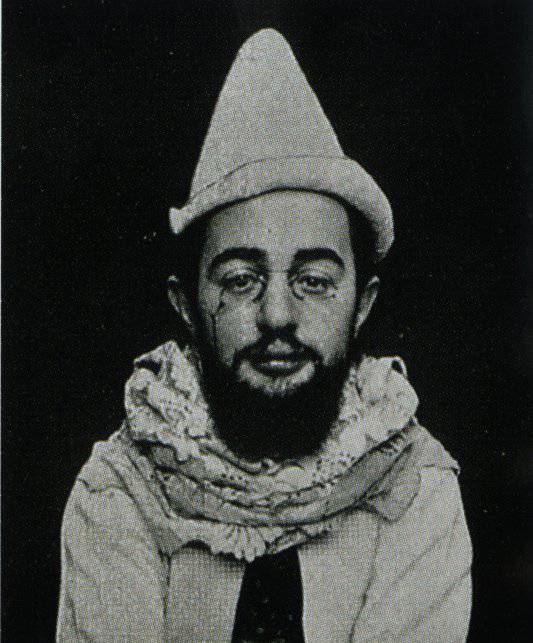 Toulouse-Latrec and the art of being alone