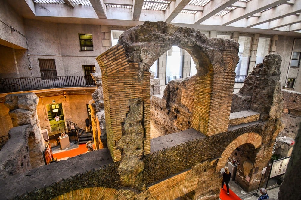 The spectacular Stadium of Domitian, one of the best things to do near the Colosseum