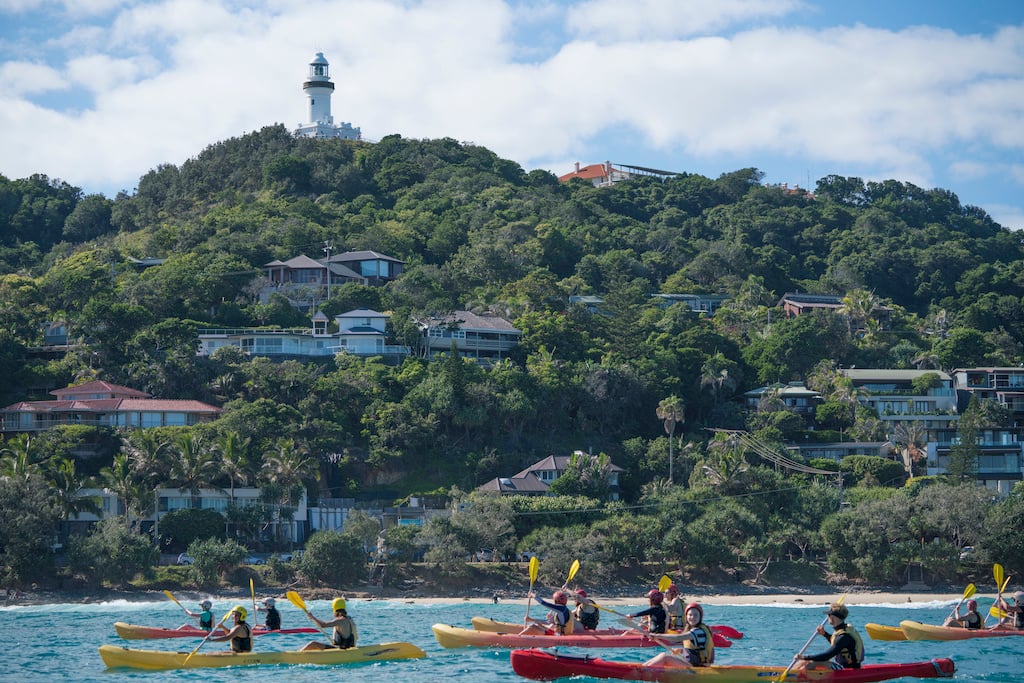 Cruise Cape Byron by canoe
