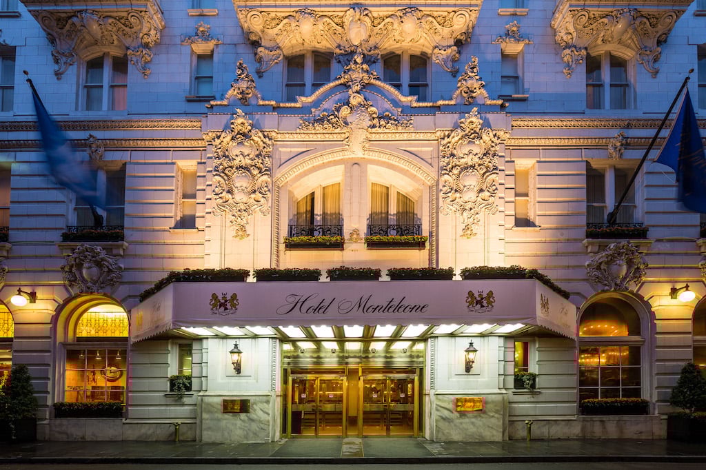 Hotel Monteleone from the outside