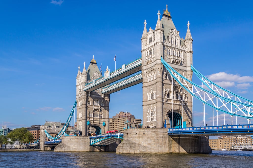 London Bridge in the sun