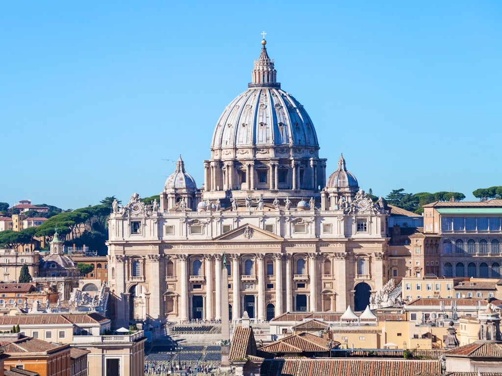 St. Peter's Basilica is one of the best places you don't want to miss 