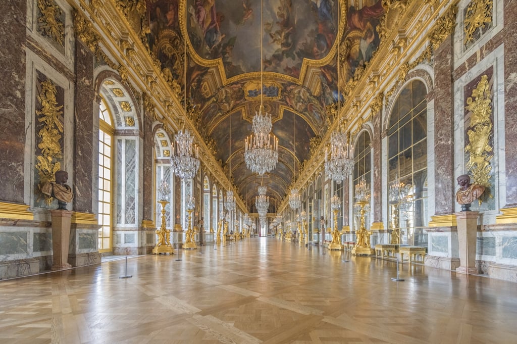 Start your second day of your 48 hours in Paris at Palace of Versailles. 