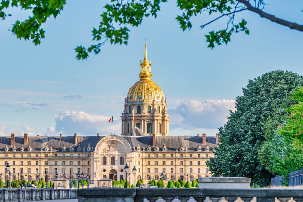 Check this iconic landmark of Paris during your time here. 