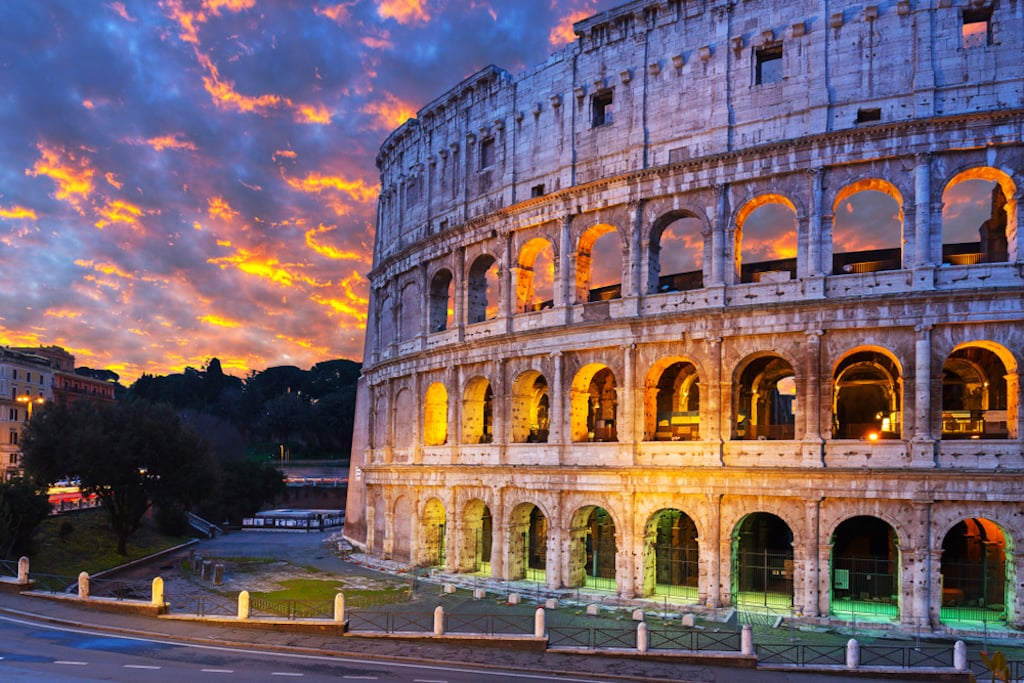 Colosseum in Rome is one of the things you cannot miss. 