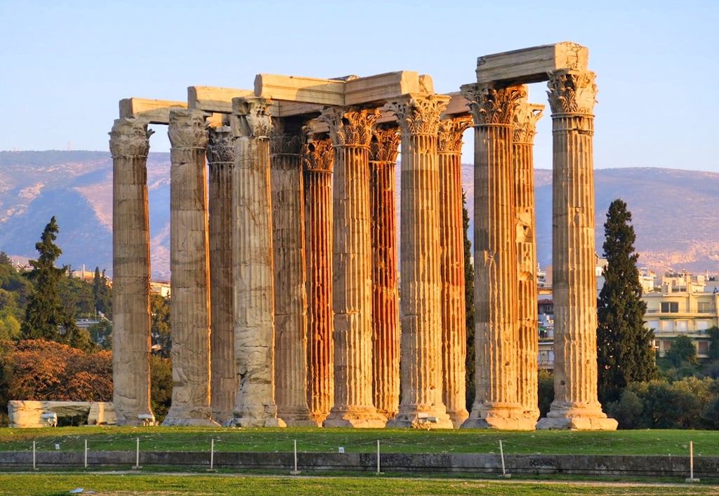The Temple of Olympian Zeus should be on your list for the trip to Athens! 